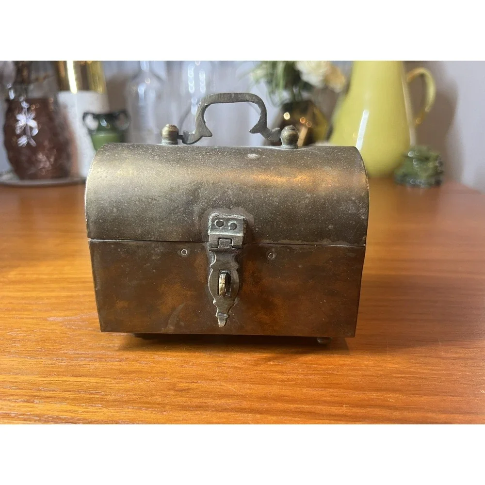 Vintage Brass Trinket Treasure Chest Jewelry Box Latch Hook